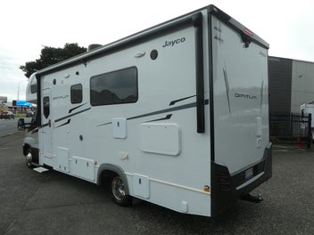 2024 Jayco Optimum IV25-5B photo 2