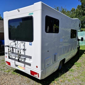 2014 Mercedes-Benz River Rest photo 2