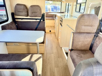 2016 KEA Horizon M721 automatic 6 berth photo 2
