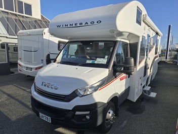 2019 Winnebago Iluka Iveco Daily photo 1