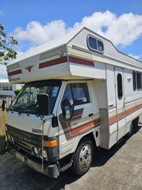 Toyota Dyna Custom Built Motorhome photo 1