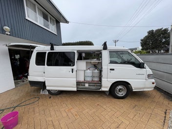 2012 Mitsubishi L300 Campervan – Low KM 173k photo 2