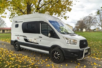 2015 Ford Transit Campervan – Adventure Ready!
